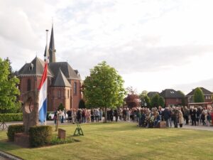 20250504 dodenherdenking mariaparochie (9)